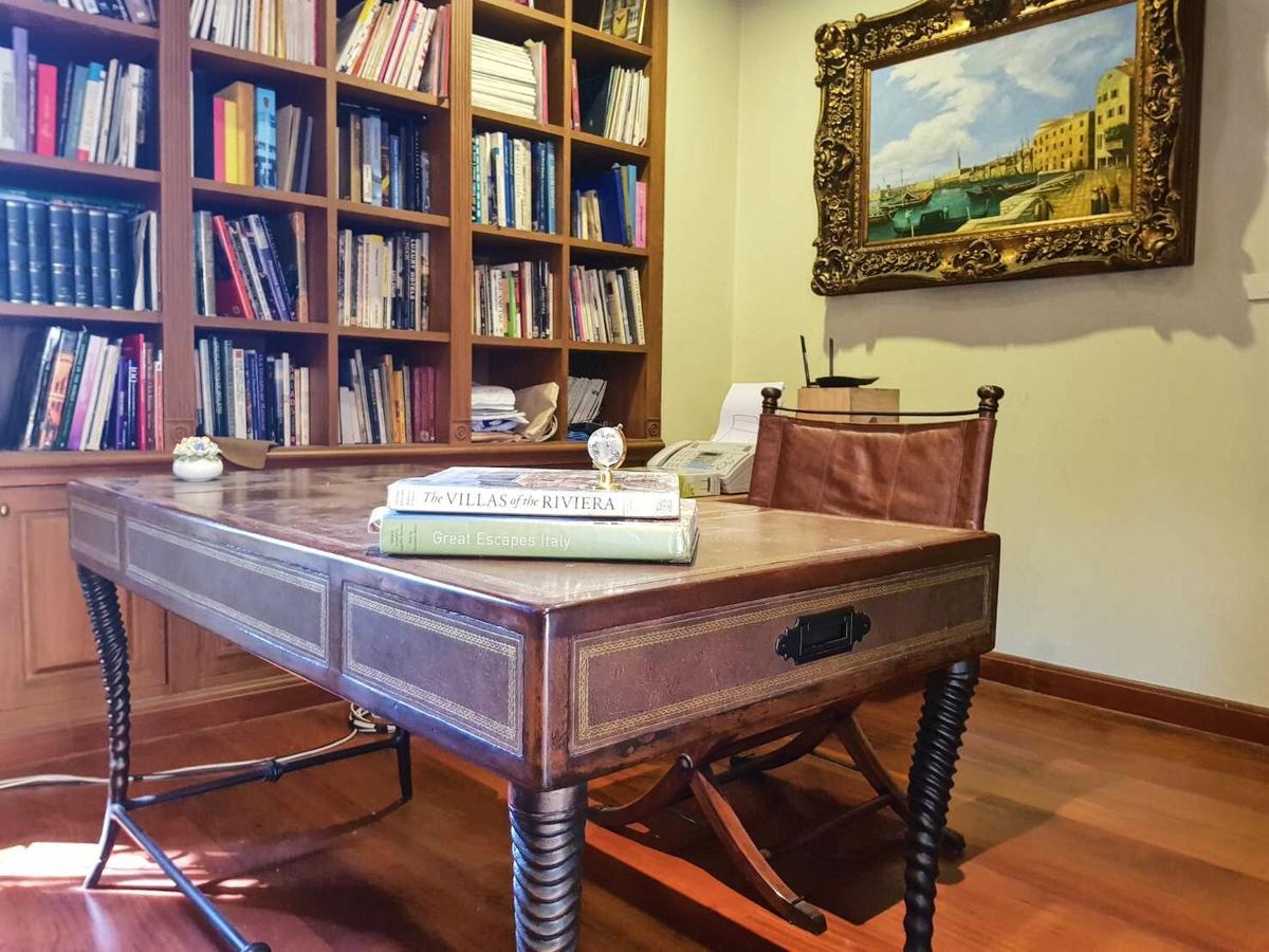 Prompimarn Villa Toscana Bangkok Bagian luar foto